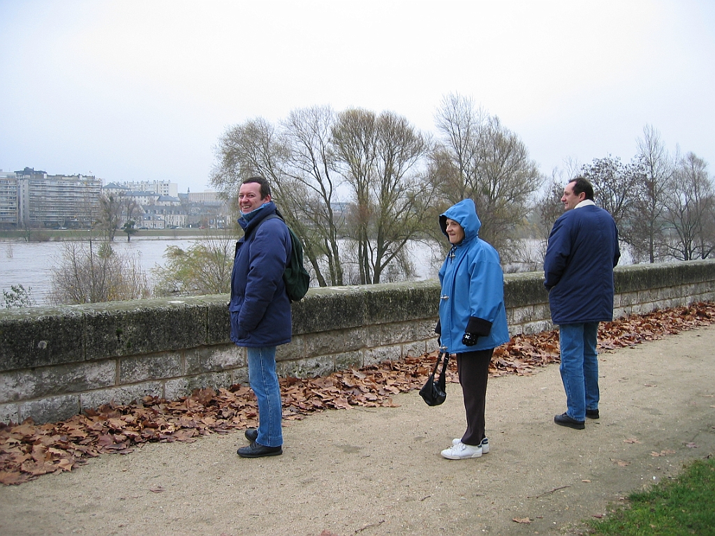 Loire en crue 09.jpg